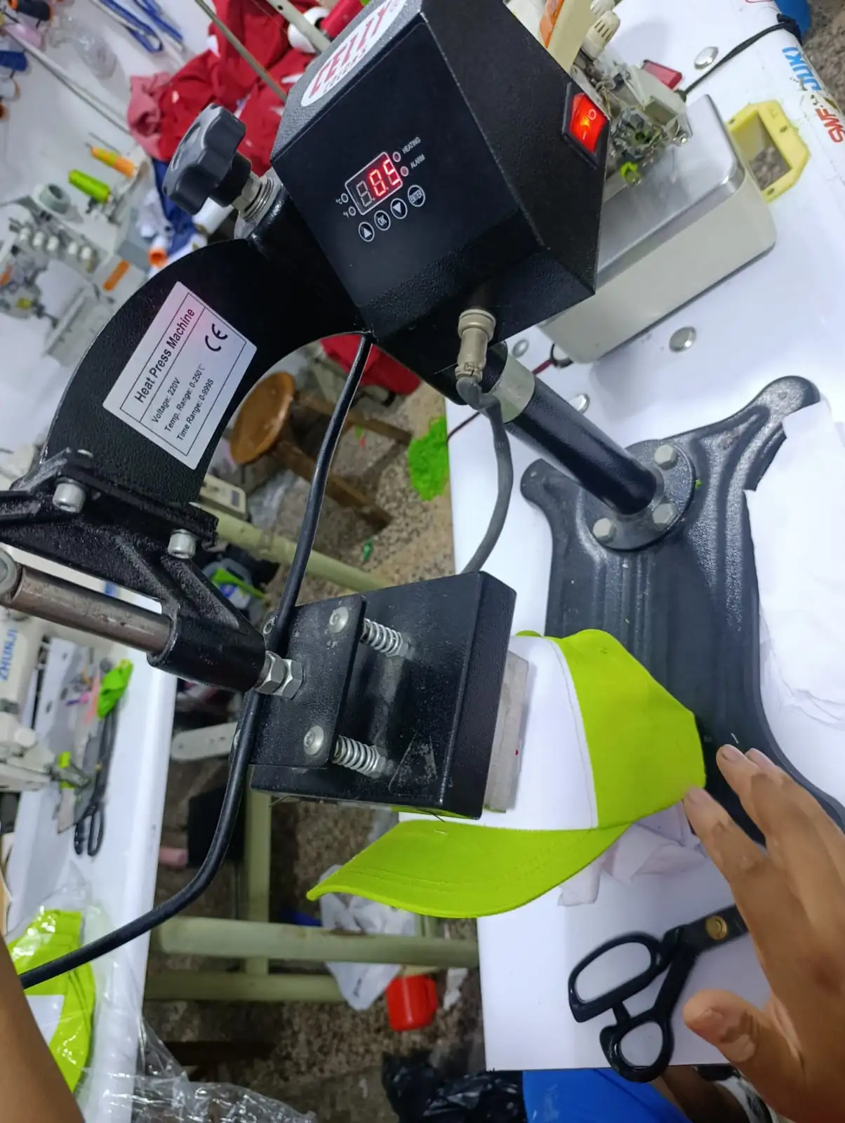 Prenda confeccionada en Gamarra 6